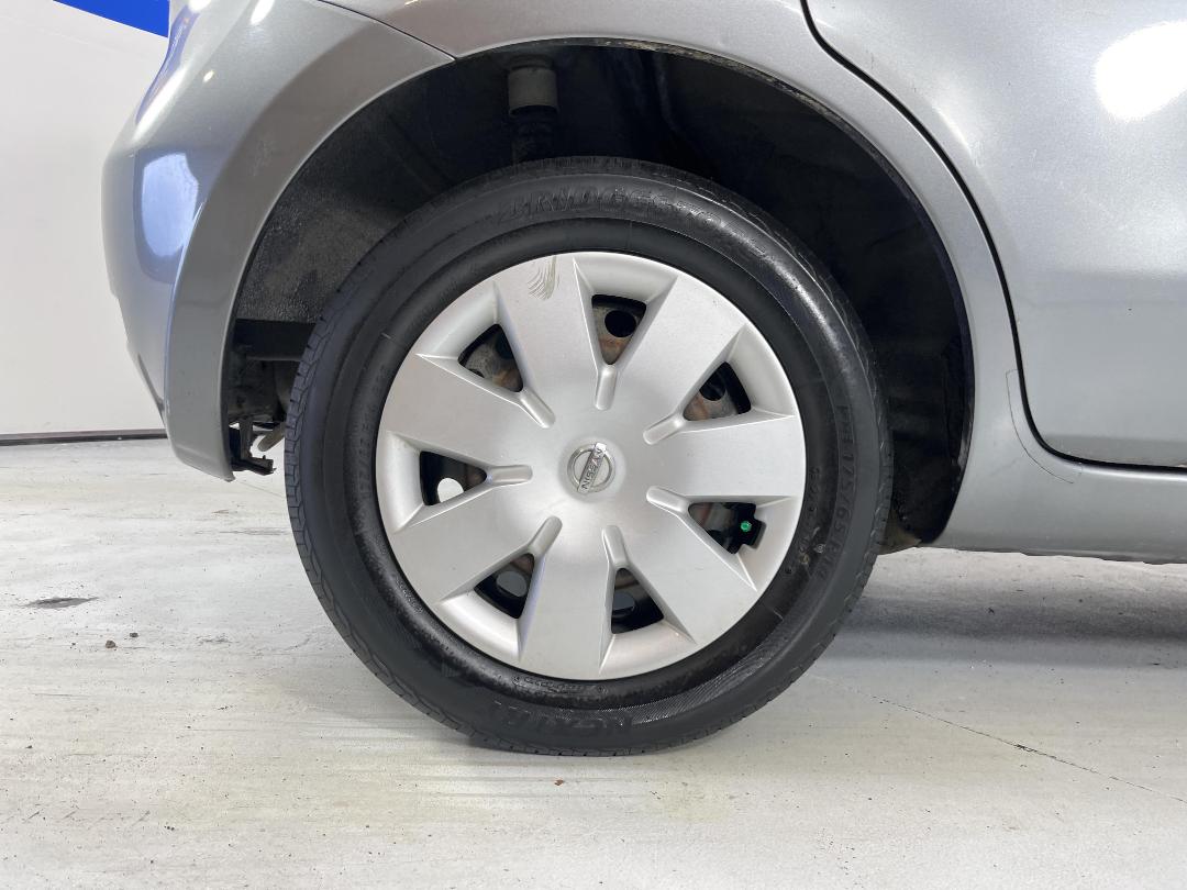 Photo '12' of Nissan Note