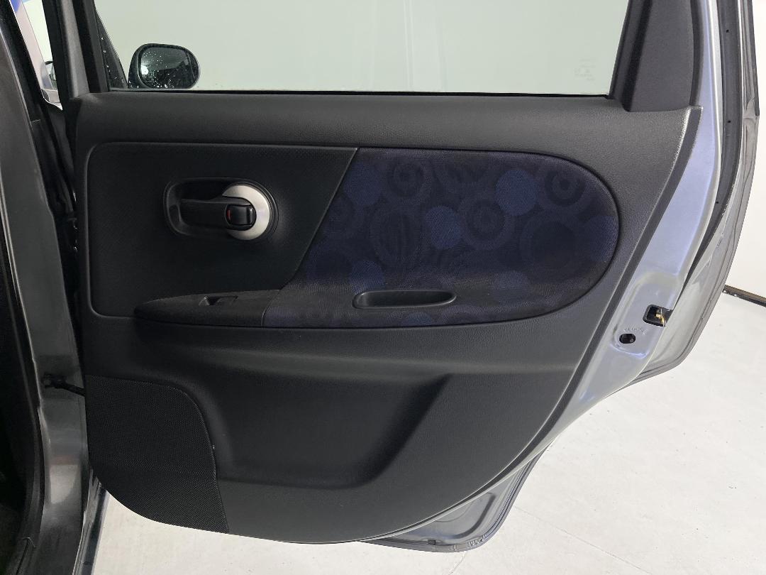 Photo '19' of Nissan Note