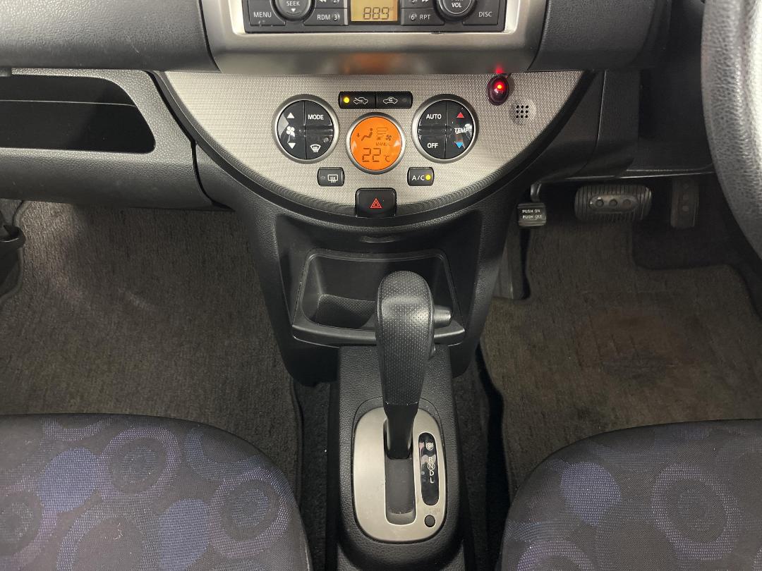 Photo '18' of Nissan Note