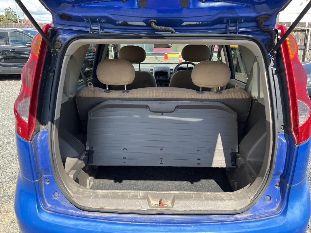 Photo '12' of Nissan Note Photo '12' of Nissan Note