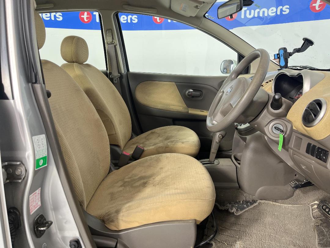 Photo '16' of Nissan Note Photo '16' of Nissan Note