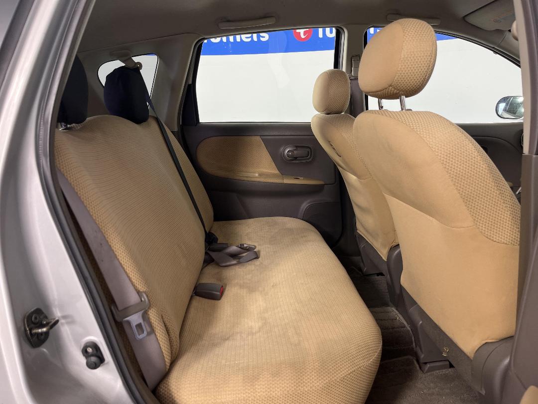 Photo '20' of Nissan Note Photo '20' of Nissan Note