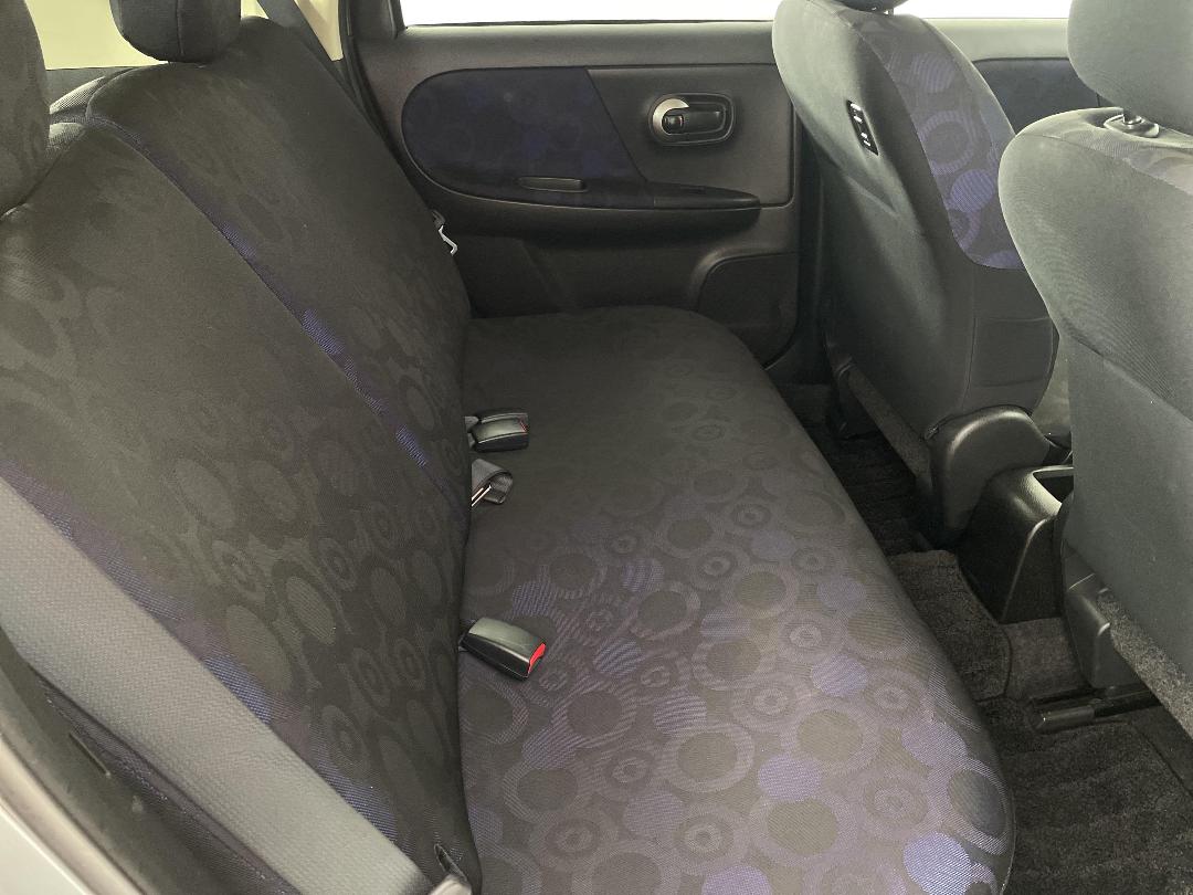 Photo '20' of Nissan Note Photo '20' of Nissan Note