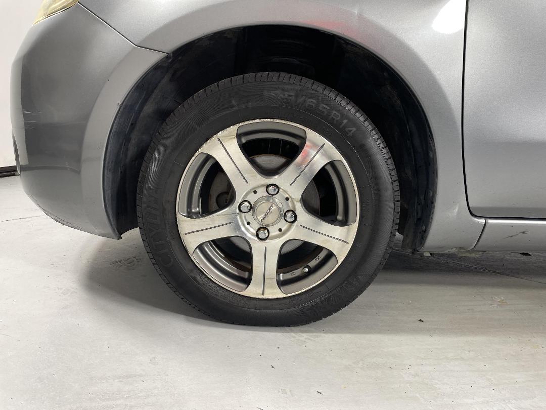 Photo '10' of Nissan Note