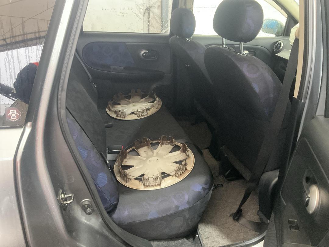 Photo '10' of Nissan Note