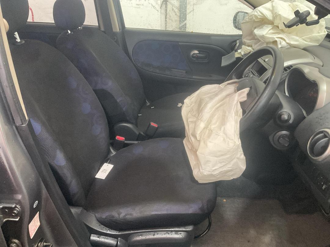 Photo '15' of Nissan Note