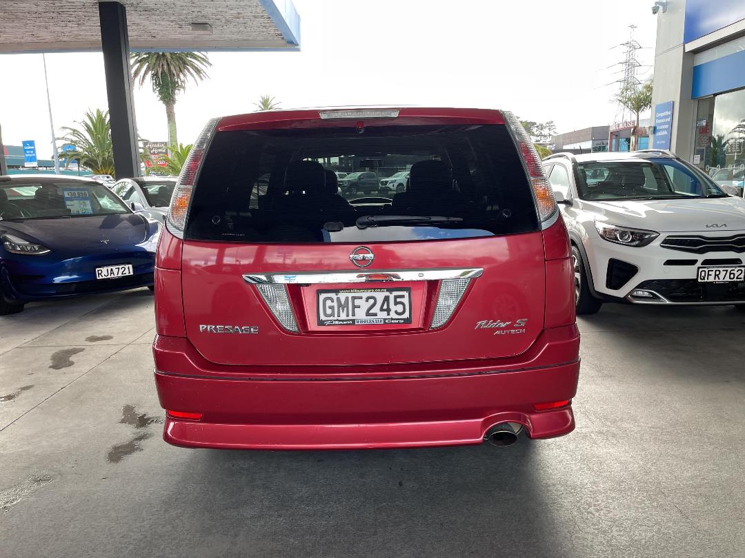 Photo '9' of Nissan Presage