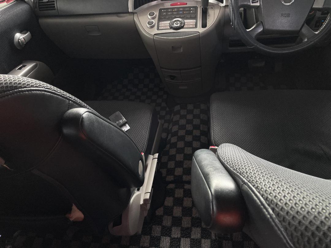 Photo '19' of Nissan Presage