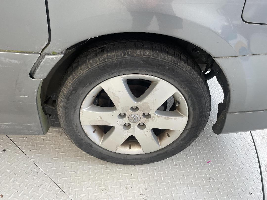 Photo '9' of Nissan Presage