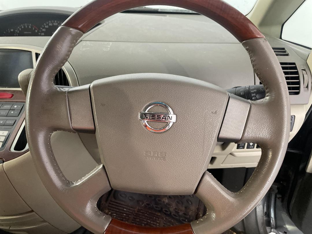 Photo '23' of Nissan Presage