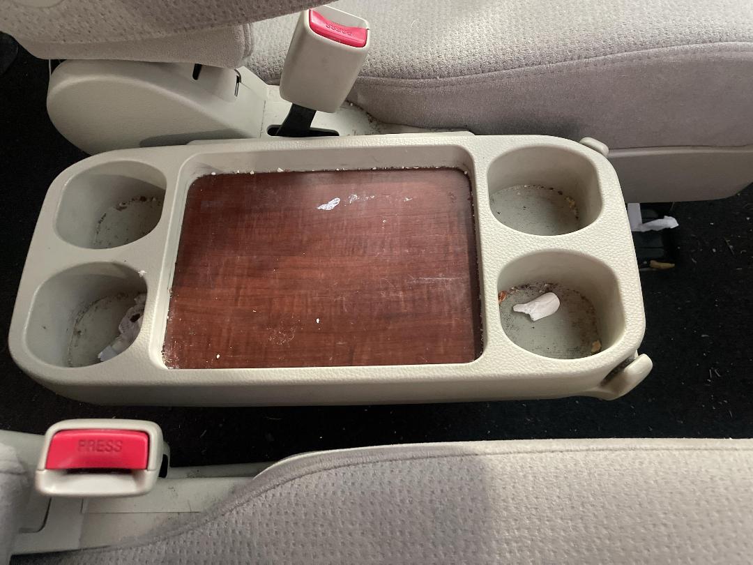 Photo '27' of Nissan Presage