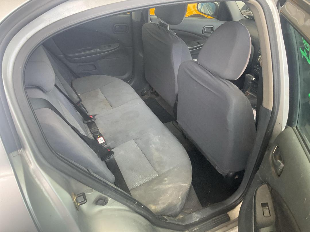 Photo '23' of Nissan Pulsar