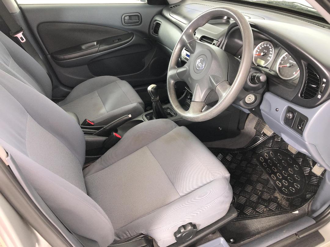 Photo '16' of Nissan Pulsar