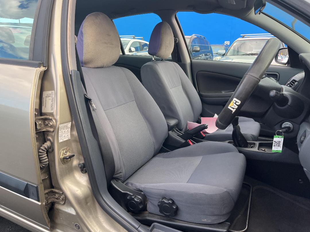 Photo '14' of Nissan Pulsar LS