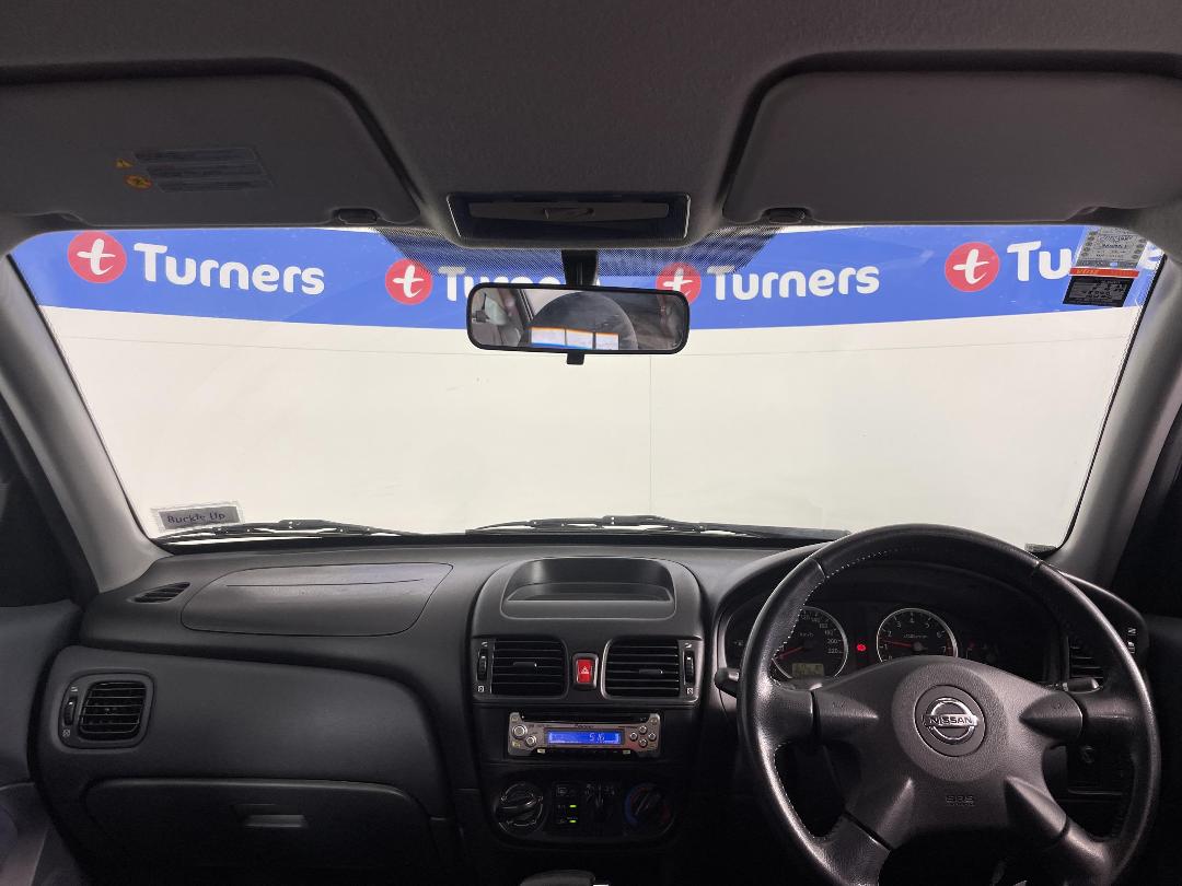 Photo '17' of Nissan Pulsar