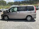 Thumbnail '6' of Nissan Serena