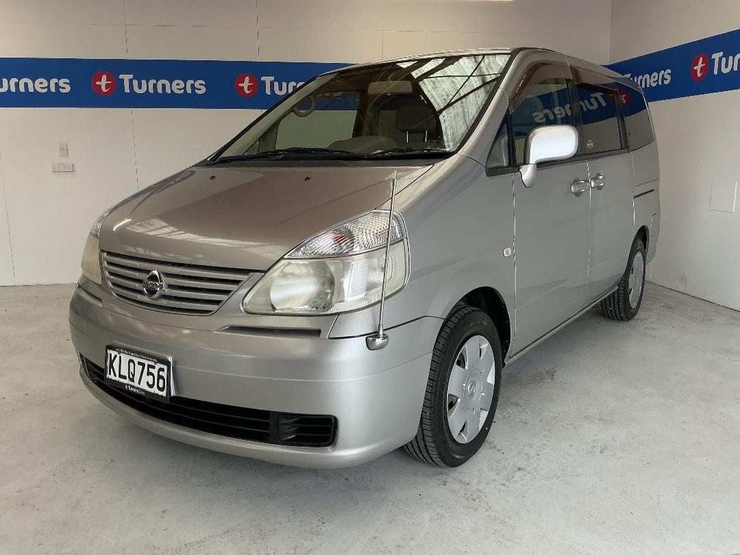 Photo '4' of Nissan Serena Photo '4' of Nissan Serena