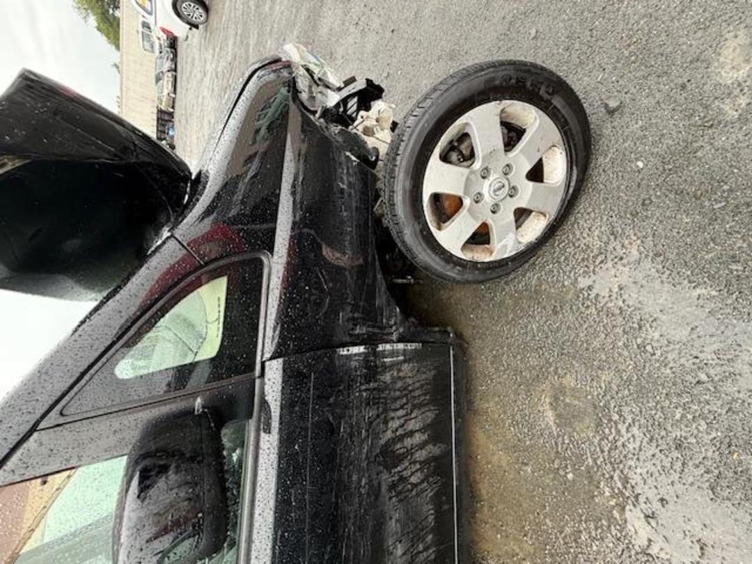 Photo '12' of Nissan Serena Photo '12' of Nissan Serena