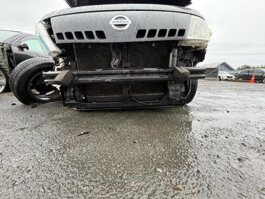 Photo '8' of Nissan Serena Photo '8' of Nissan Serena