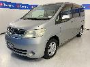 Thumbnail '4' of Nissan Serena