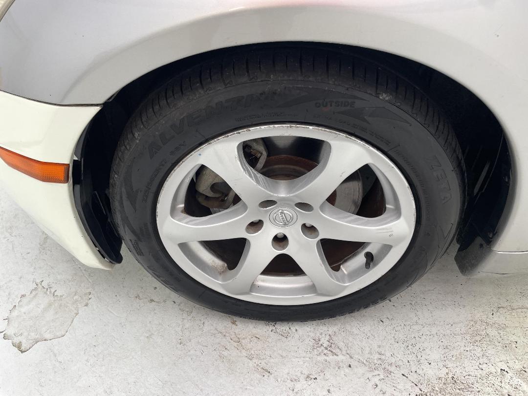 Photo '10' of Nissan Skyline