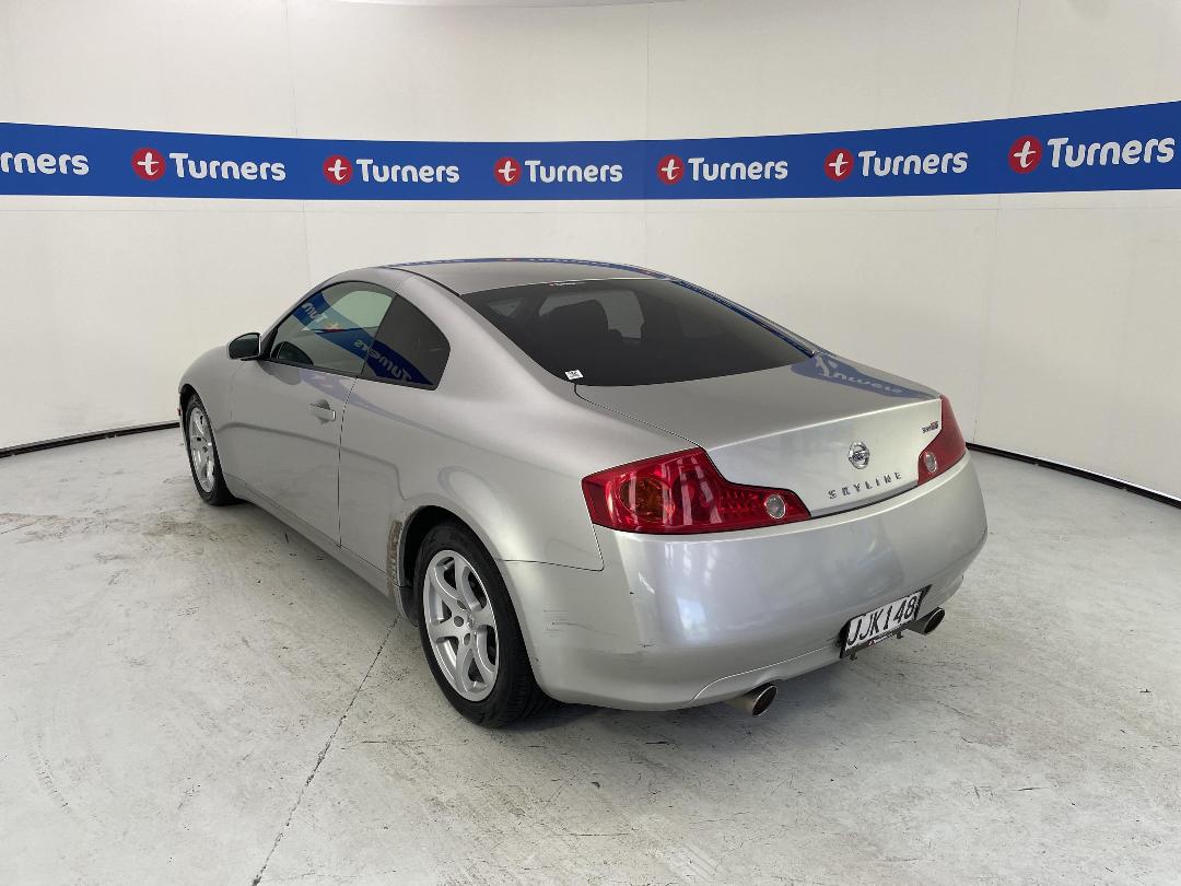 Photo '5' of Nissan Skyline