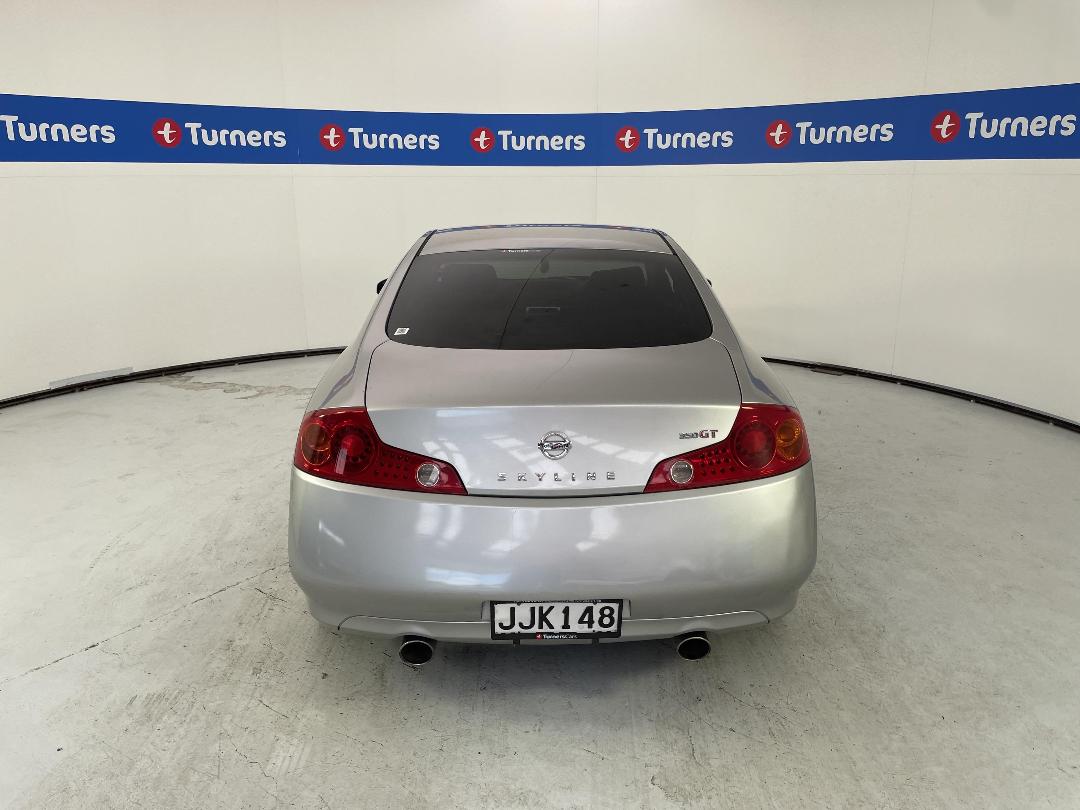 Photo '6' of Nissan Skyline