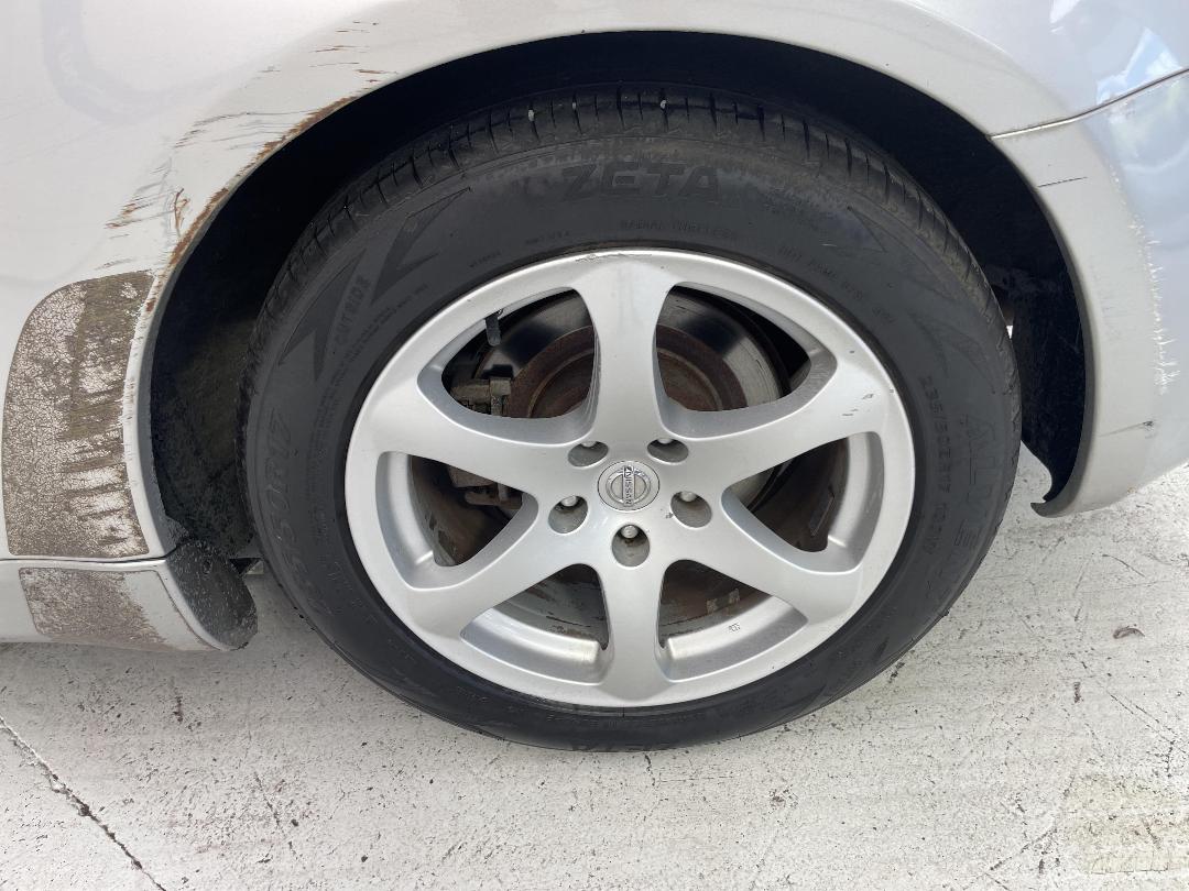 Photo '11' of Nissan Skyline