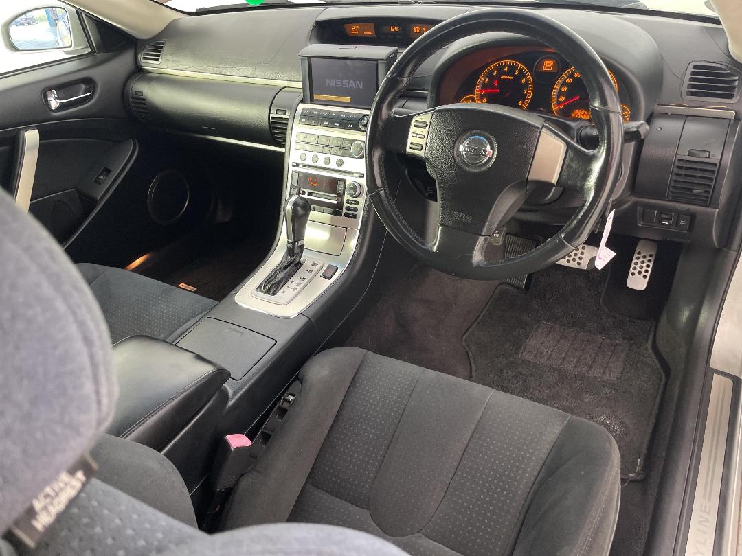 Photo '17' of Nissan Skyline