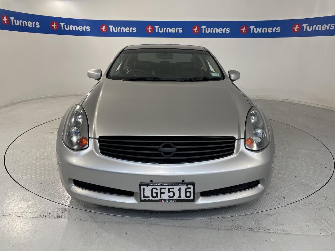 Photo '2' of Nissan Skyline