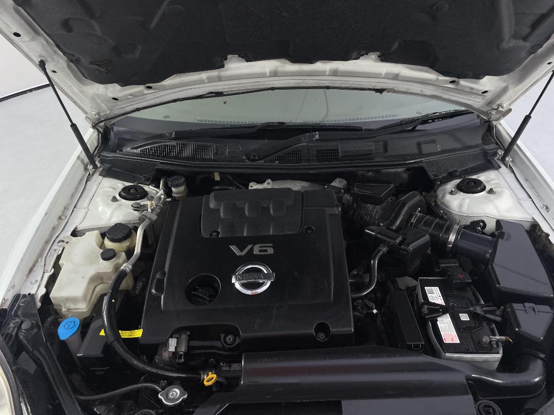 Photo '13' of Nissan Teana