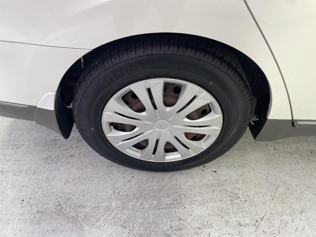 Photo '12' of Nissan Teana