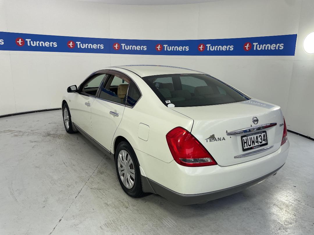 Photo '5' of Nissan Teana