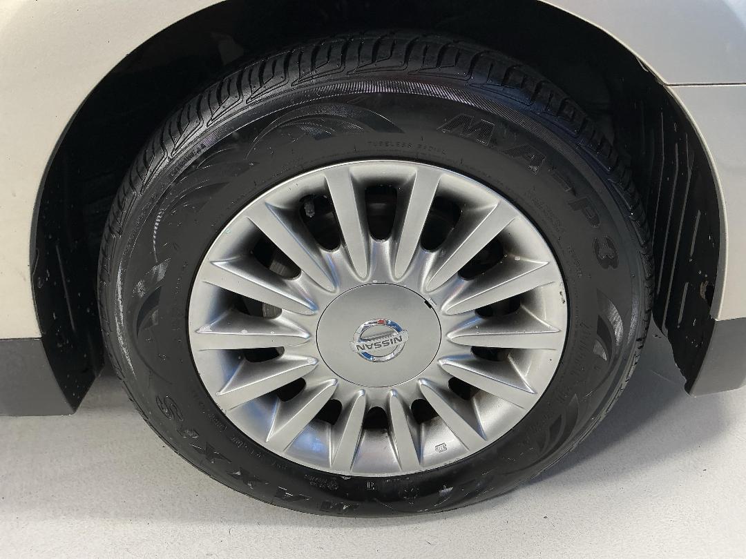 Photo '9' of Nissan Teana