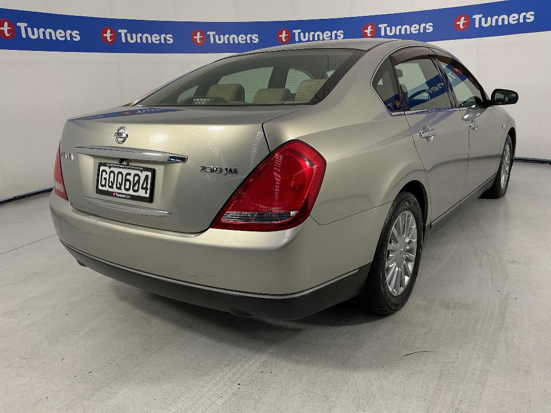 Photo '7' of Nissan Teana