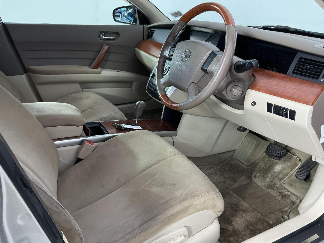 Photo '16' of Nissan Teana