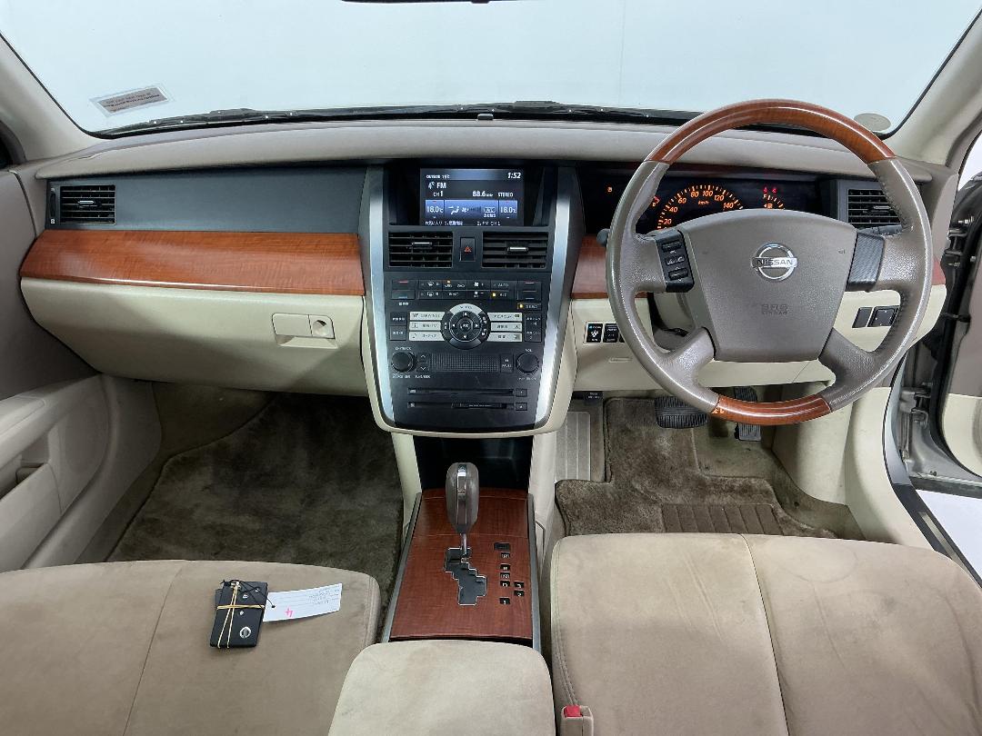 Photo '17' of Nissan Teana