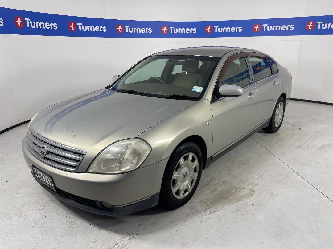 Photo '4' of Nissan Teana