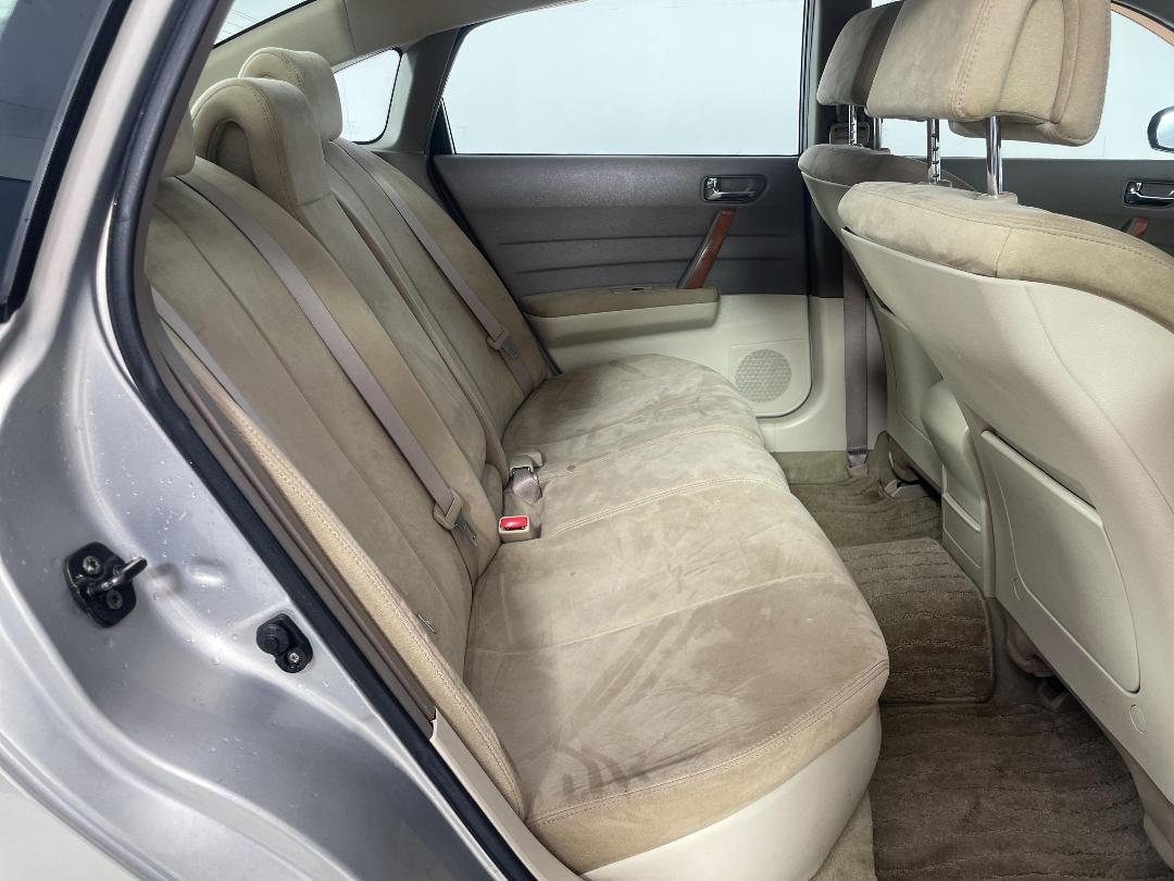 Photo '20' of Nissan Teana