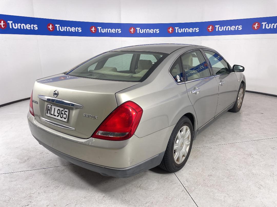 Photo '7' of Nissan Teana