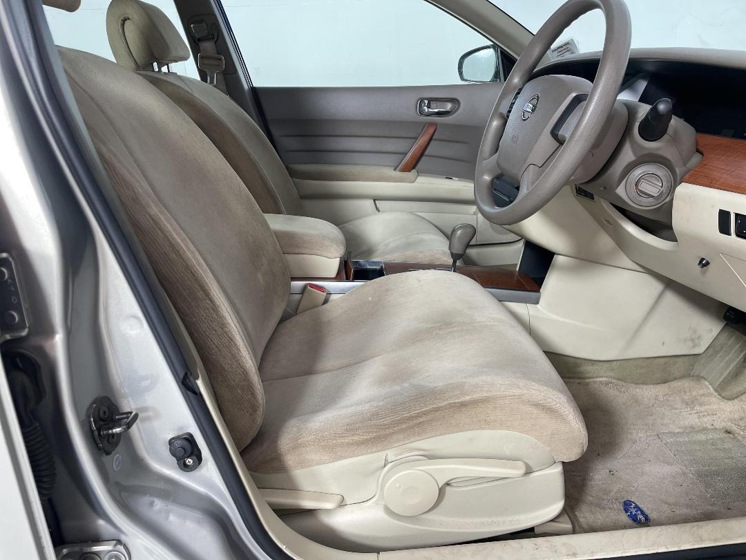 Photo '14' of Nissan Teana