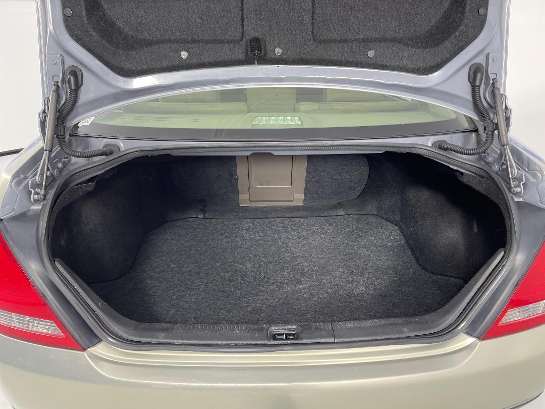 Photo '14' of Nissan Teana