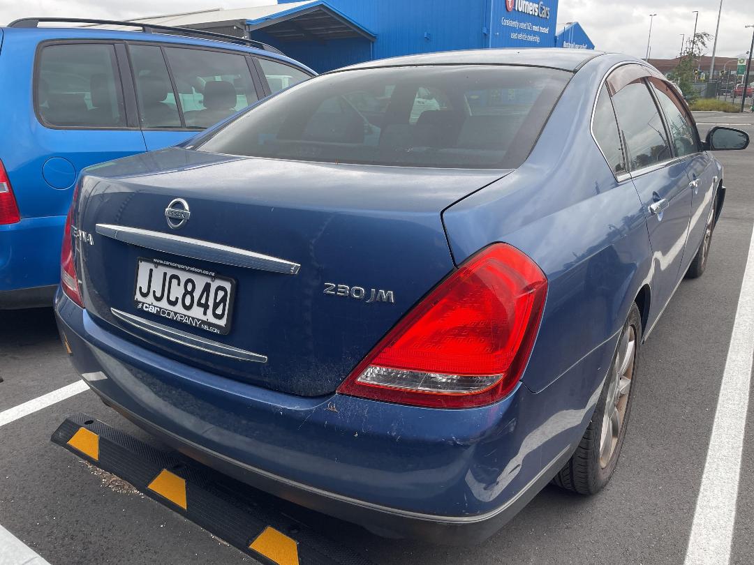 Photo '5' of Nissan Teana 230JM