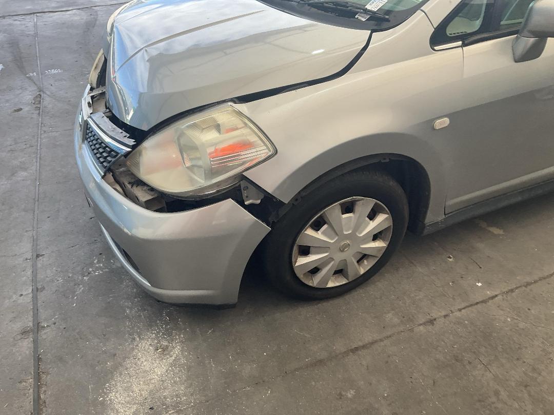 Photo '6' of Nissan Tiida