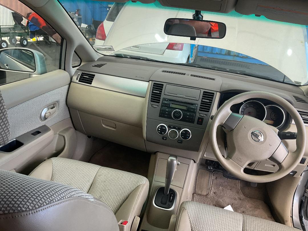 Photo '20' of Nissan Tiida