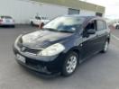 Thumbnail '3' of Nissan Tiida