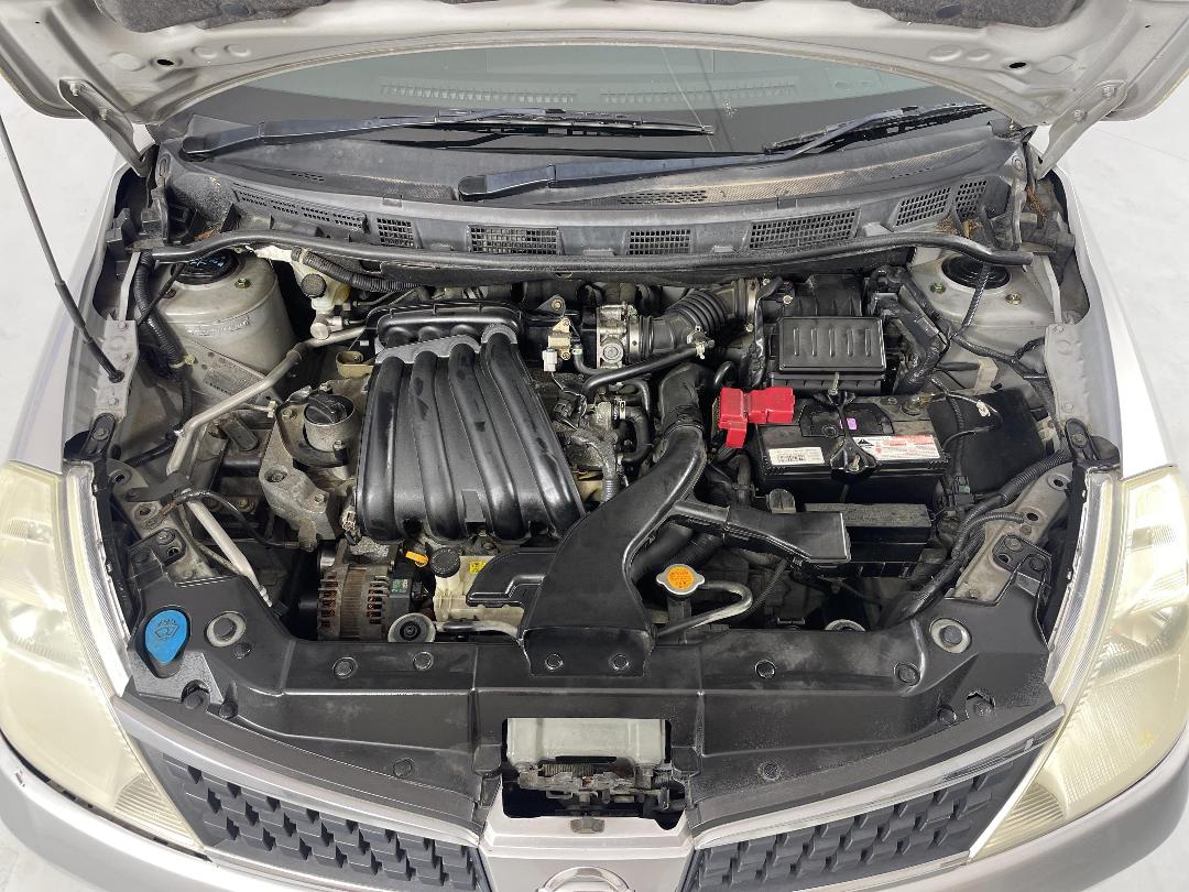 Photo '13' of Nissan Tiida