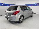 Thumbnail '7' of Nissan Tiida