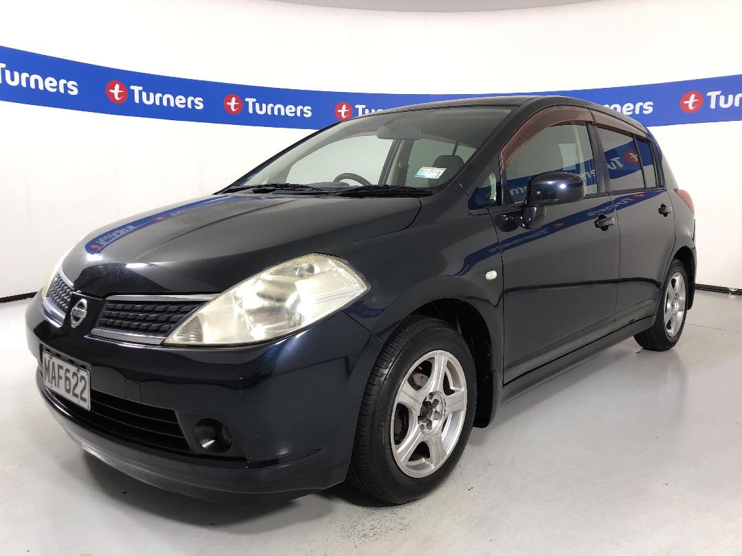 Photo '4' of Nissan Tiida Photo '4' of Nissan Tiida