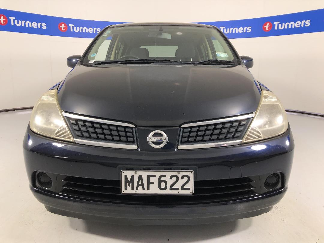 Photo '2' of Nissan Tiida Photo '2' of Nissan Tiida